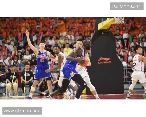 CBA广东队与新疆队激烈对决谁能在这场比赛中胜出